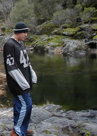 Phot: stephen by the river
